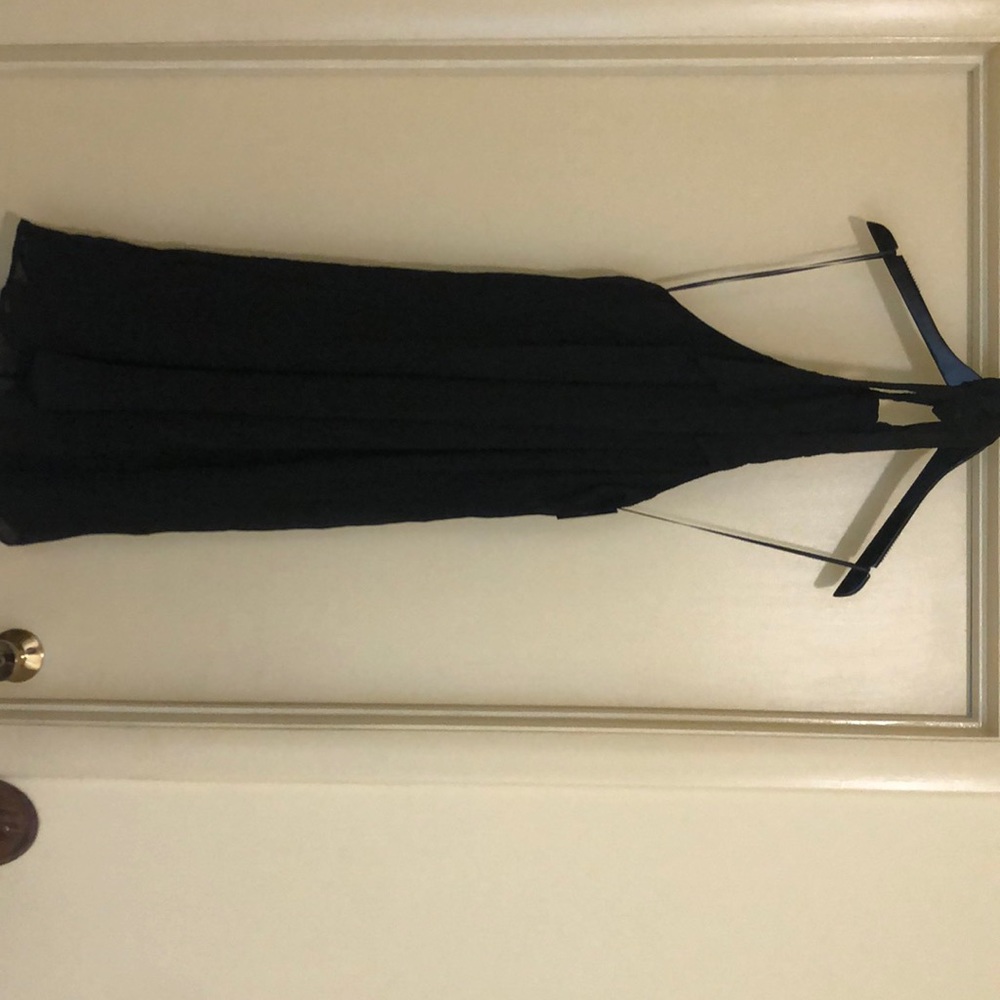 High neck crape backless express dress
